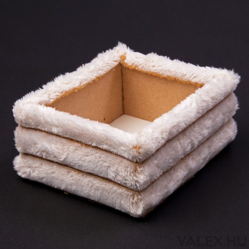 Furry wooden box base 15 x 12 x 6.5cm - White, beem effect  