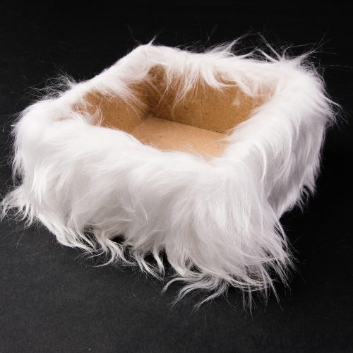 Furry wooden box base 15 x 15 x 7cm - Long haired white