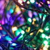 LED fényfüzér 11,9 m, 120 db színes LED, 8 fényprogrammal és időzítővel, zöld vezetékkel, kül- és beltéri használatra